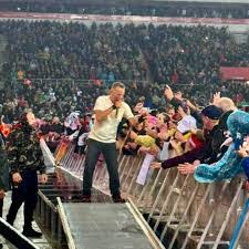 Bruce Springsteen rinvia il concerto di Marsiglia - Words and music